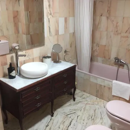 Casa Seines * ليون