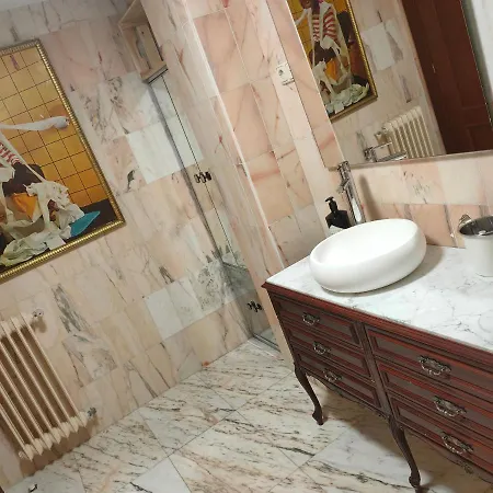 Apartment Casa Seines Leon